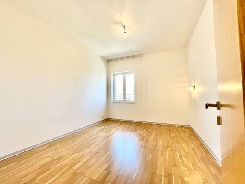 Rent Two bedroom apartment, Two bedroom apartment, Hlboká cesta, Brati