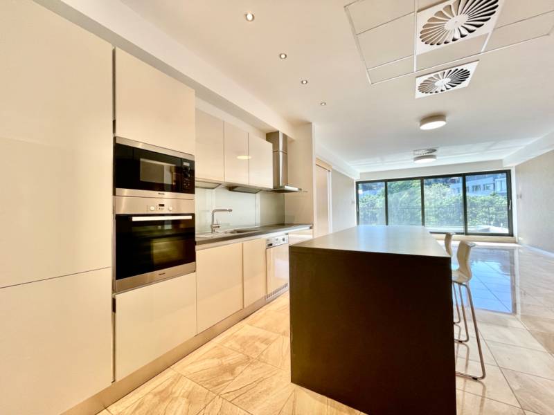 Rent Four+ bedroom apartment, Four+ bedroom apartment, Hlboká cesta, B