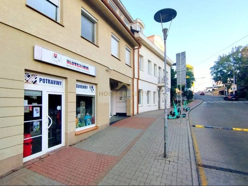 Sale Commercial premises, Commercial premises, Zámocká, Bratislava - S