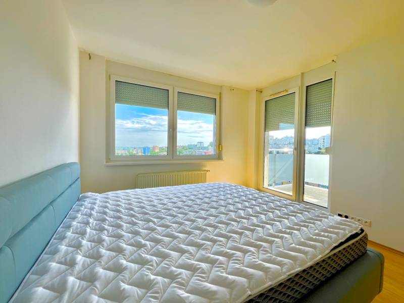 Rent Two bedroom apartment, Two bedroom apartment, Námestie svätého Fr