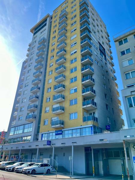 Rent Two bedroom apartment, Two bedroom apartment, Námestie svätého Fr