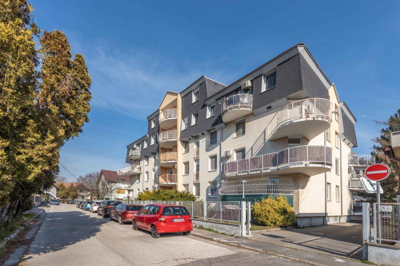 Sale Two bedroom apartment, Two bedroom apartment, Arménska, Bratislav