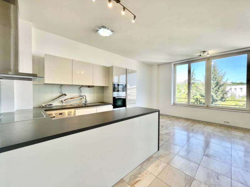 Rent Two bedroom apartment, Two bedroom apartment, Hlboká, Bratislava 