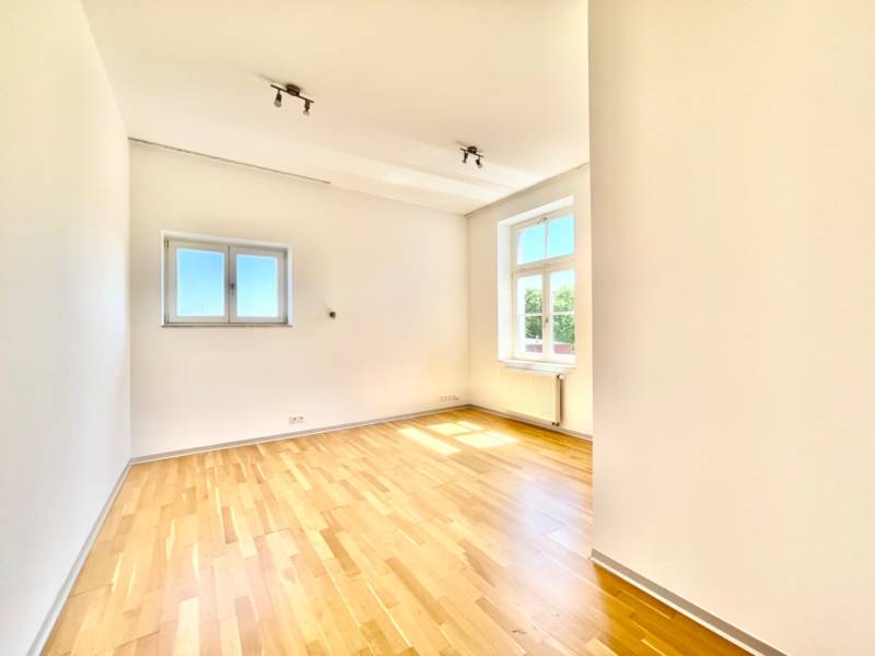 Rent Two bedroom apartment, Two bedroom apartment, Hlboká, Bratislava 