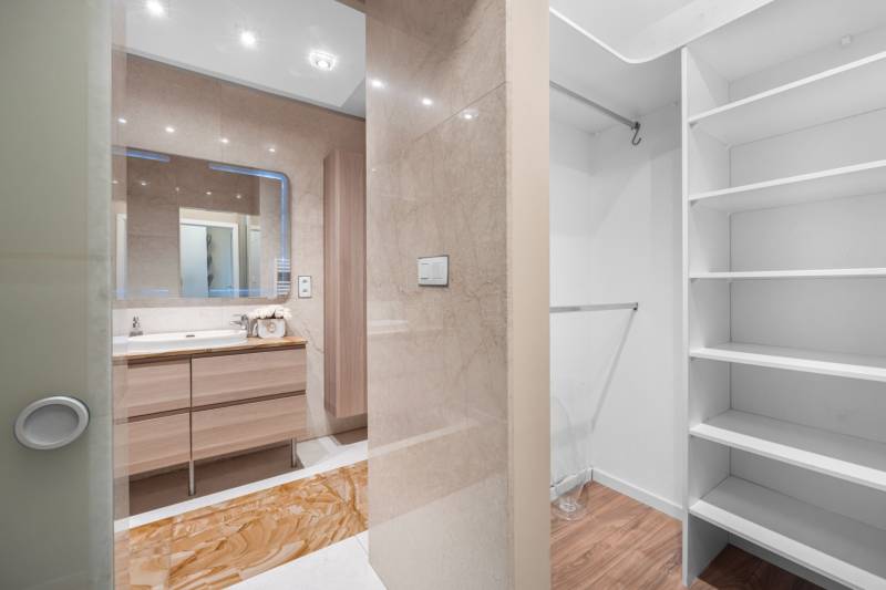 Sale Two bedroom apartment, Two bedroom apartment, Gabčíkova, Bratisla