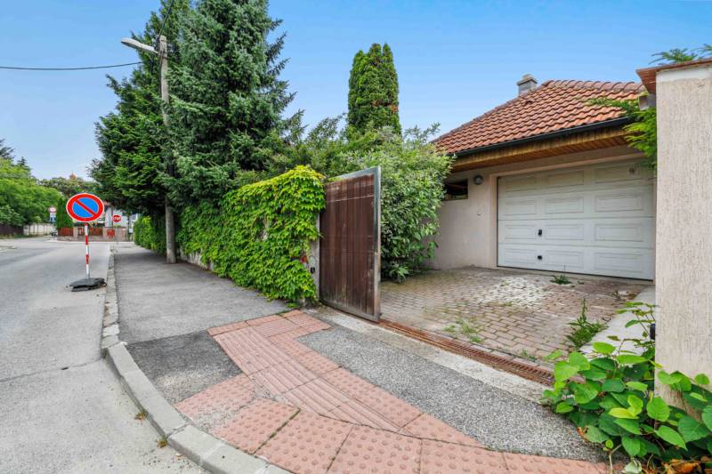 Rent Family house, Family house, Borinská, Bratislava - Lamač, Slovaki