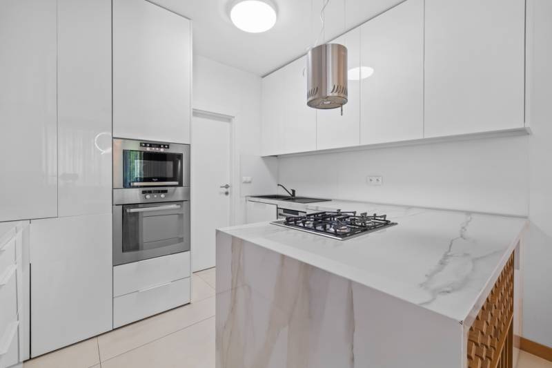 Spacious 4-Room Apartment with Terrace in Prestigious Koliba