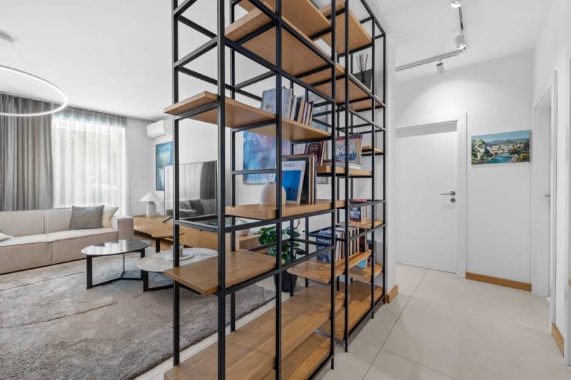 Spacious 4-Room Apartment with Terrace in Prestigious Koliba