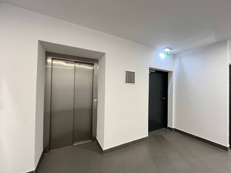 Rent One bedroom apartment, One bedroom apartment, Zuzany Chalupovej, 