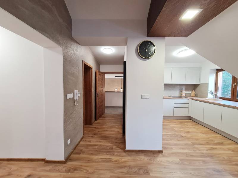 Sale Three bedroom apartment, Three bedroom apartment, Floriánske náme