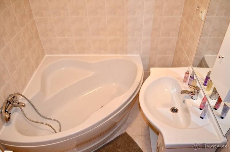 Rent Studio, Studio, Beňovského, Bratislava - Dúbravka, Slovakia