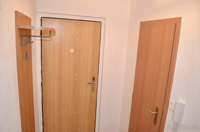 Rent Studio, Studio, Beňovského, Bratislava - Dúbravka, Slovakia