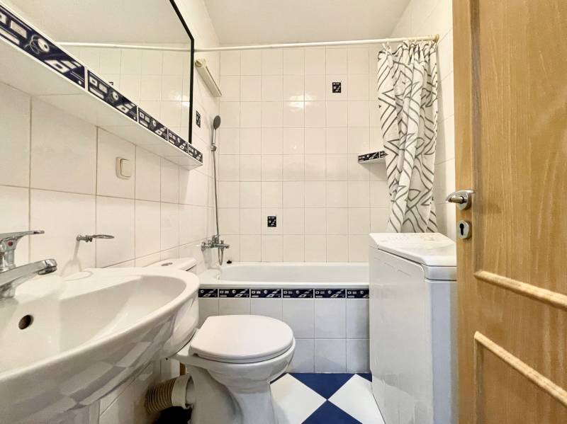 Rent Single studio, Single studio, Beňadická, Bratislava - Petržalka, 