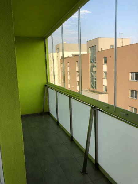 Rent Three bedroom apartment, Three bedroom apartment, Cementárenská, 