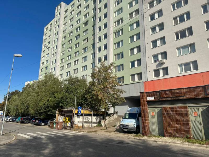 Rent One bedroom apartment, One bedroom apartment, Strečnianska, Brati