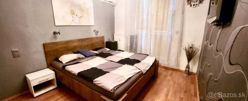 Sale Three bedroom apartment, Three bedroom apartment, Saratovská, Bra
