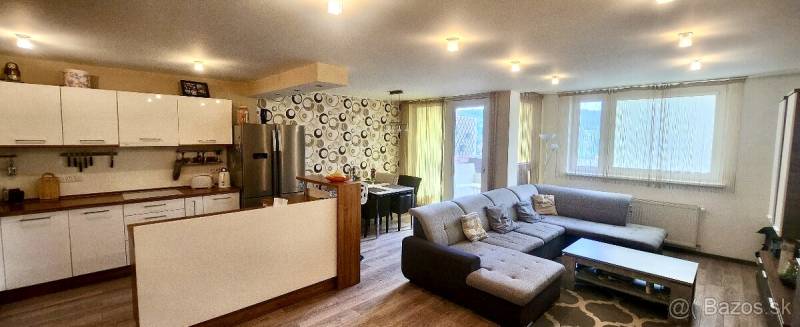Sale Three bedroom apartment, Three bedroom apartment, Saratovská, Bra