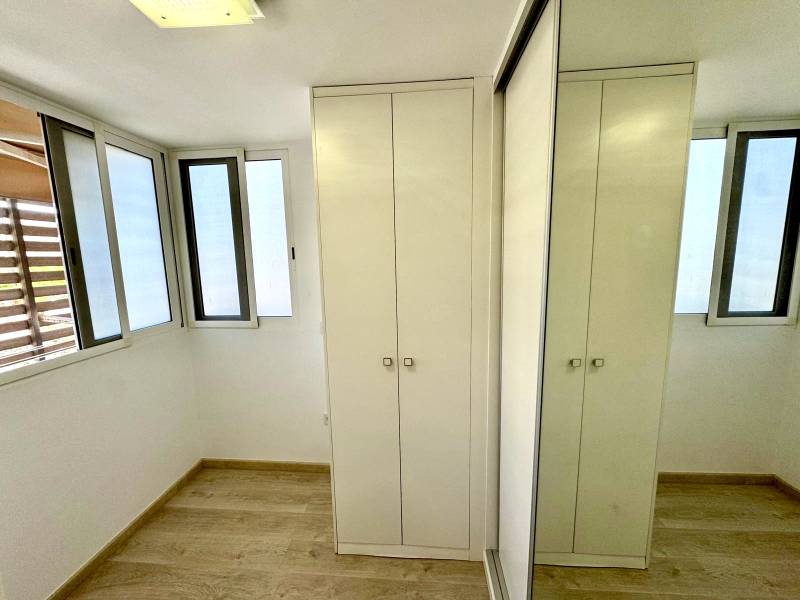 Sale Three bedroom apartment, Three bedroom apartment, Alicante / Alac