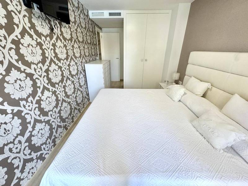 Sale Three bedroom apartment, Three bedroom apartment, Alicante / Alac