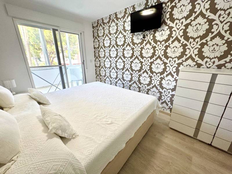 Sale Three bedroom apartment, Three bedroom apartment, Alicante / Alac