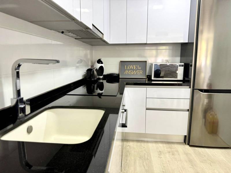 Sale Three bedroom apartment, Three bedroom apartment, Alicante / Alac