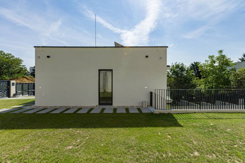 Sale Family house, Family house, K Horárskej studni, Bratislava - Dúbr