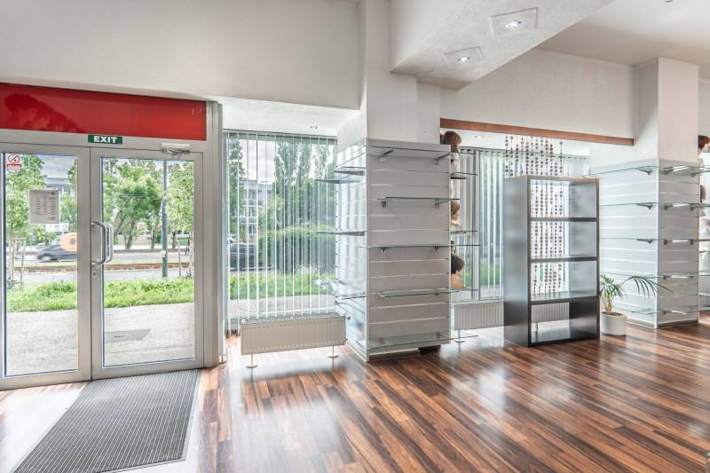 Sale Commercial premises, Commercial premises, Bratislava - Nové Mesto