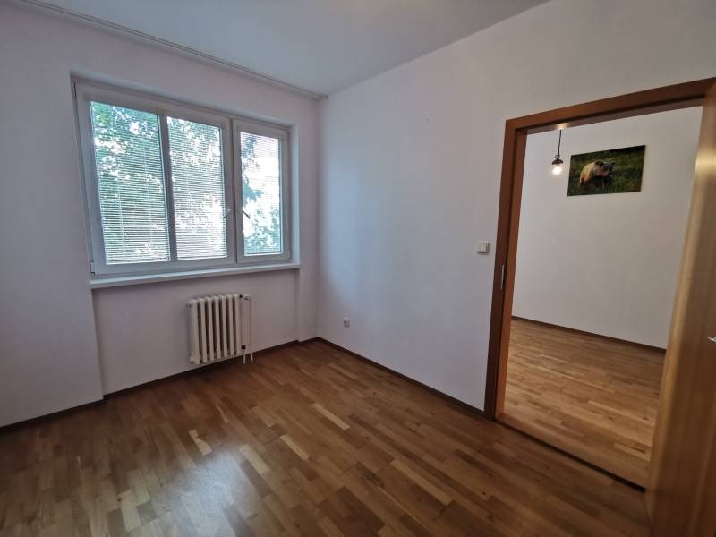 Rent Three bedroom apartment, Three bedroom apartment, Priekopnícka, B