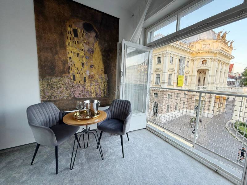 Rent Studio, Studio, Hviezdoslavovo námestie, Bratislava - Staré Mesto
