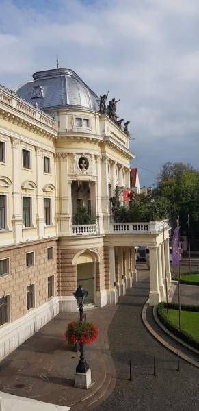 Rent Studio, Studio, Hviezdoslavovo námestie, Bratislava - Staré Mesto