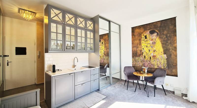 Rent Studio, Studio, Hviezdoslavovo námestie, Bratislava - Staré Mesto