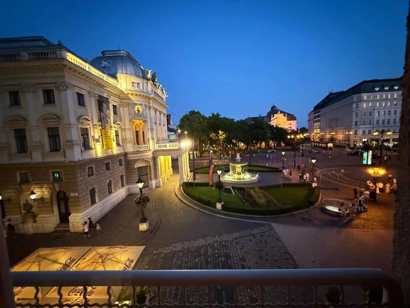 Rent Studio, Studio, Hviezdoslavovo námestie, Bratislava - Staré Mesto