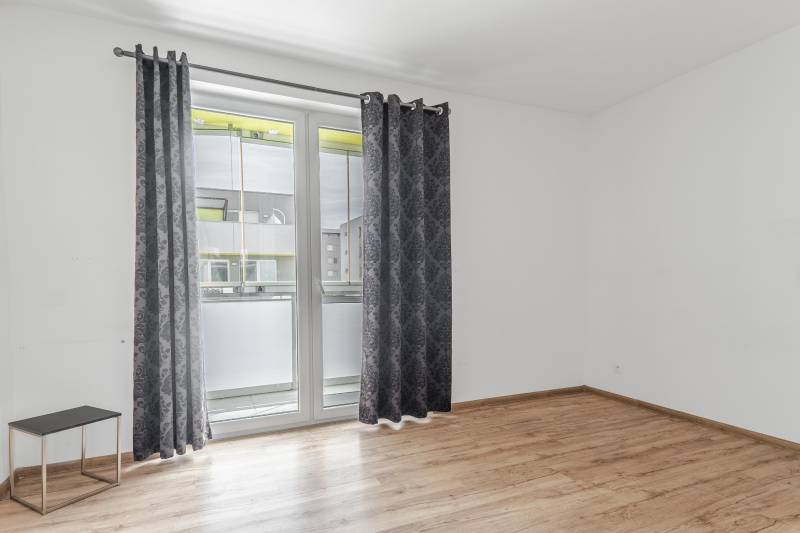 Sale Three bedroom apartment, Three bedroom apartment, Cementárenská, 