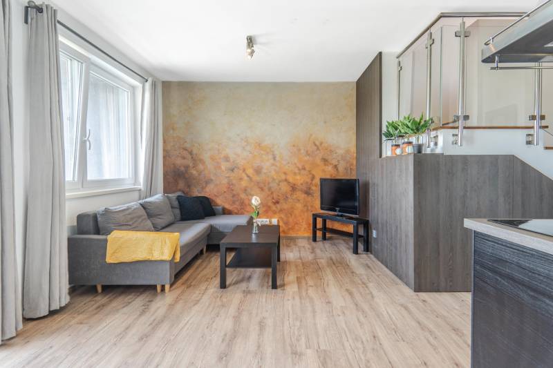 Sale Three bedroom apartment, Three bedroom apartment, Cementárenská, 