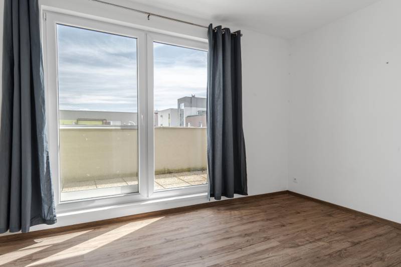 Sale Three bedroom apartment, Three bedroom apartment, Cementárenská, 