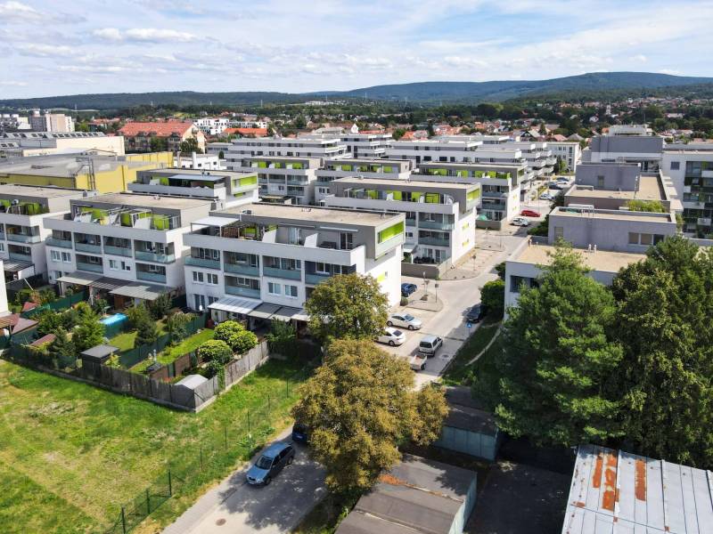 Sale Three bedroom apartment, Three bedroom apartment, Cementárenská, 