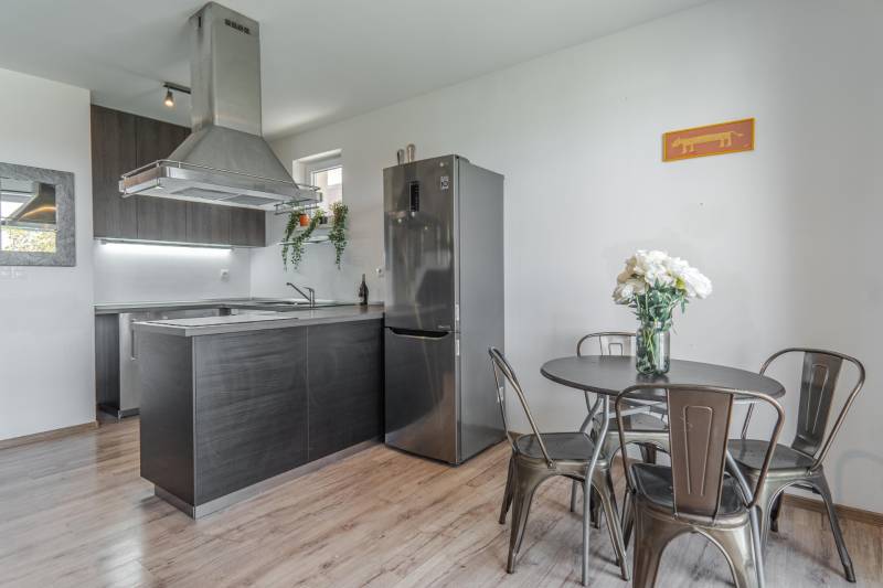 Sale Three bedroom apartment, Three bedroom apartment, Cementárenská, 