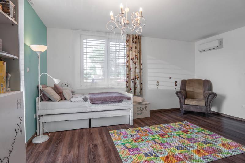 Sale Family house, Family house, k zlatému rohu, Bratislava - Devín, S