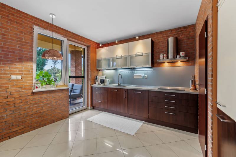 Modern Family Home in Peaceful Hviezdoslavov Location