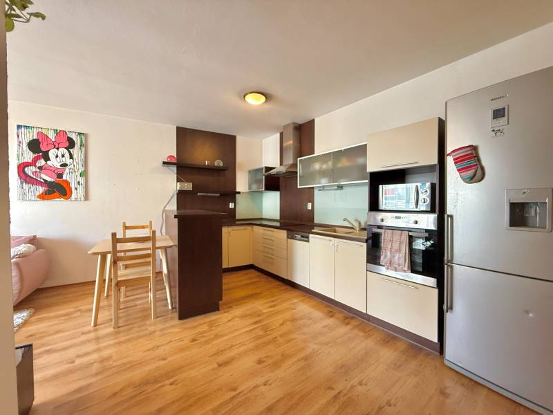 Rent One bedroom apartment, One bedroom apartment, Kresánkova, Bratisl