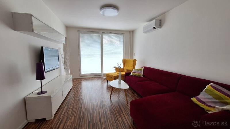 Rent Two bedroom apartment, Two bedroom apartment, Toryská, Bratislava