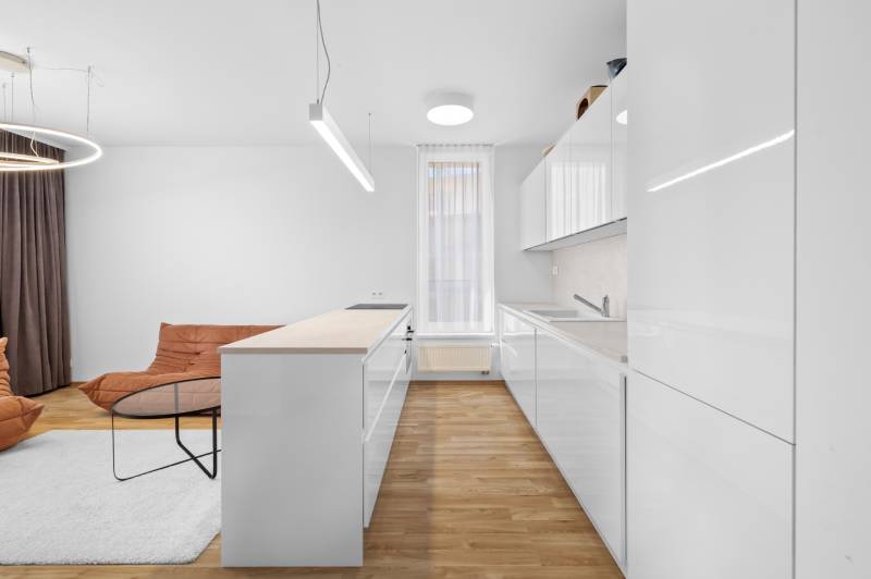 Modern 4-Room Apartment with Terrace in Nový Ružinov, Bratislava