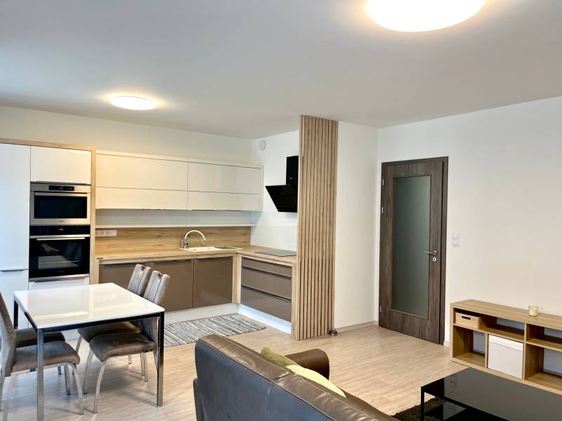 Rent One bedroom apartment, One bedroom apartment, Jégého, Bratislava 