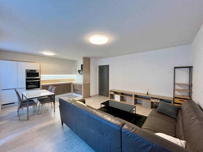 Rent One bedroom apartment, One bedroom apartment, Jégého, Bratislava 