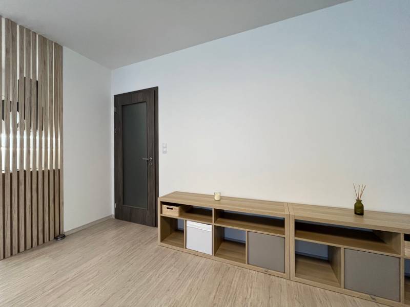 Rent One bedroom apartment, One bedroom apartment, Jégého, Bratislava 