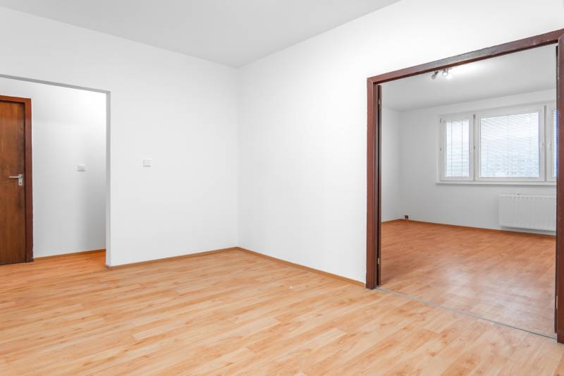 Spacious 4-Room Apartment in Prime Petržalka Location