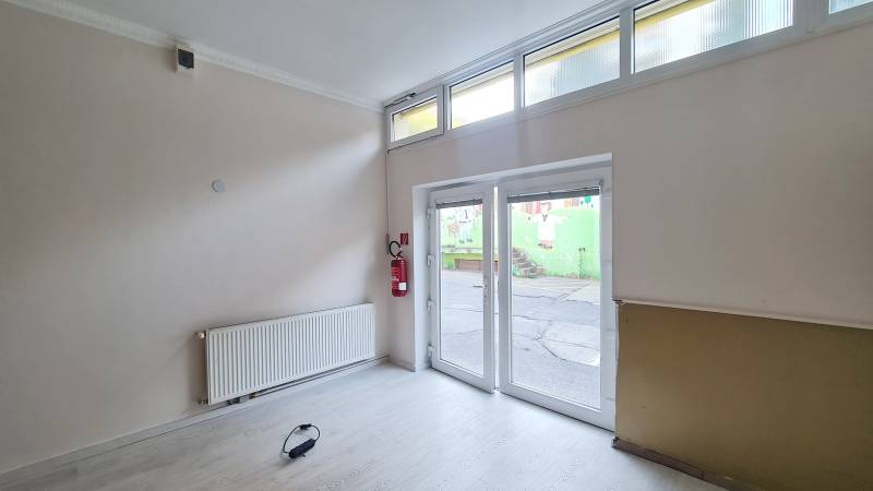 Rent Commercial premises, Commercial premises, Karpatské námestie, Bra
