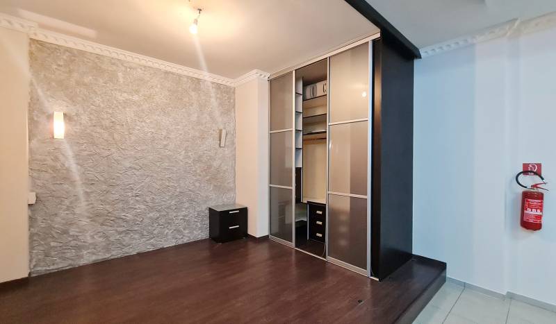 Rent Commercial premises, Commercial premises, Karpatské námestie, Bra