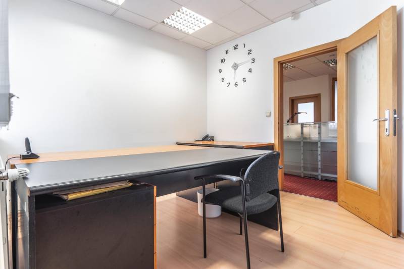 Rent Offices, Offices, Námestie Martina Benku, Bratislava - Staré Mest