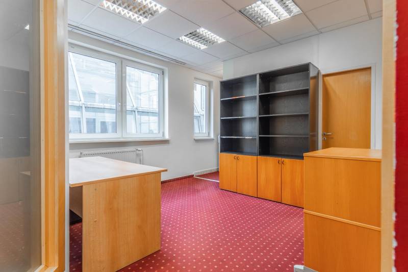 Rent Offices, Offices, Námestie Martina Benku, Bratislava - Staré Mest